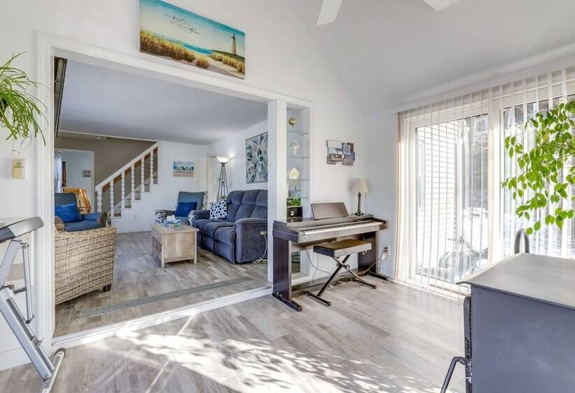 Worcester Home On Indian Lake W/ Shared Boat Dock!