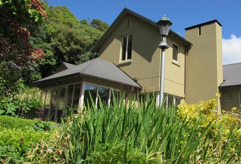 Bed and Breakfast Akaroa Fyrnebrooke House