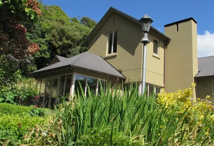 ベッドアンドブレックファースト Akaroa Fyrnebrooke House