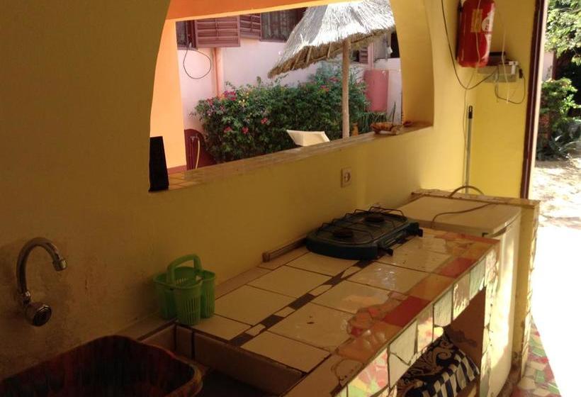 تختخواب و صبحانه Baobab Belge