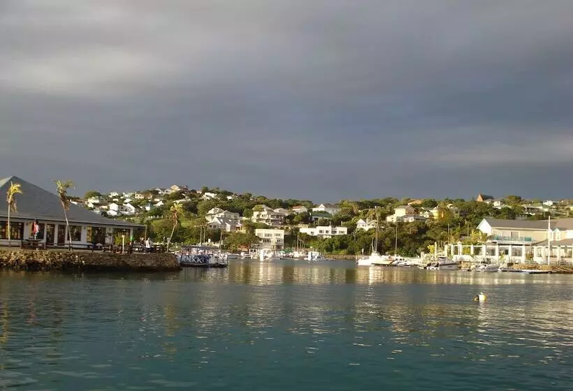Aamiaismajoitus (B&B) Dockside Guest House