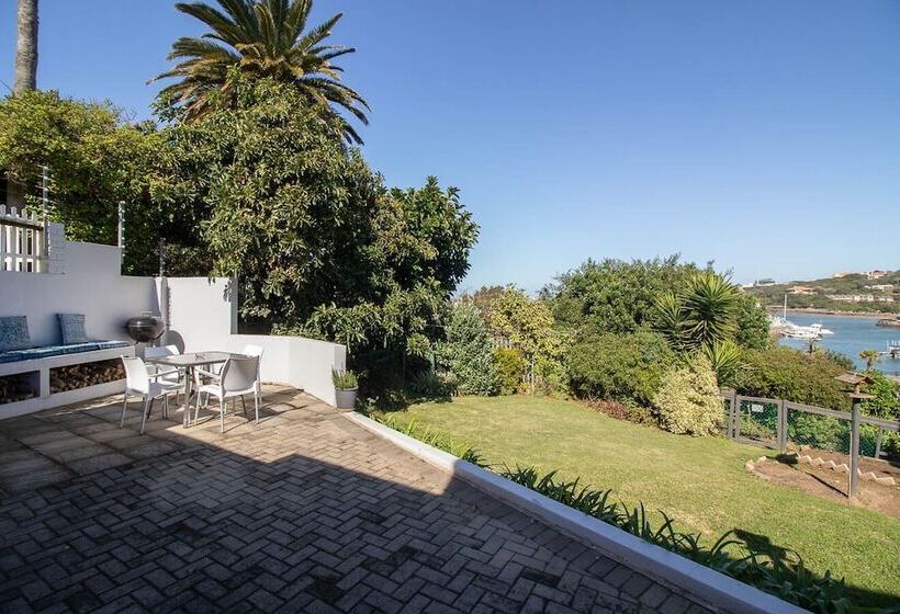 Bed and Breakfast Dockside Guest House