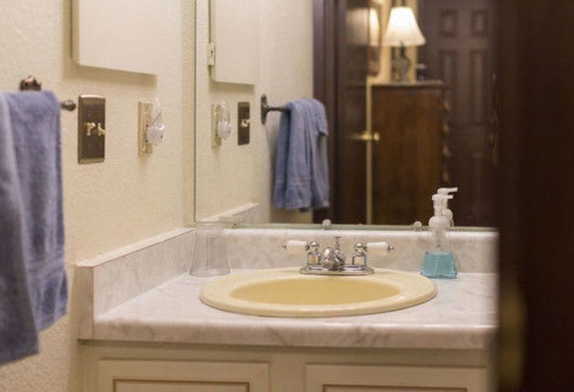 Highland Glen Lodge B&b