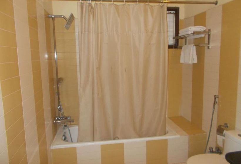 هتل Garvaish Luxury