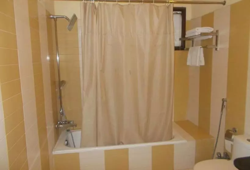 هتل Garvaish Luxury