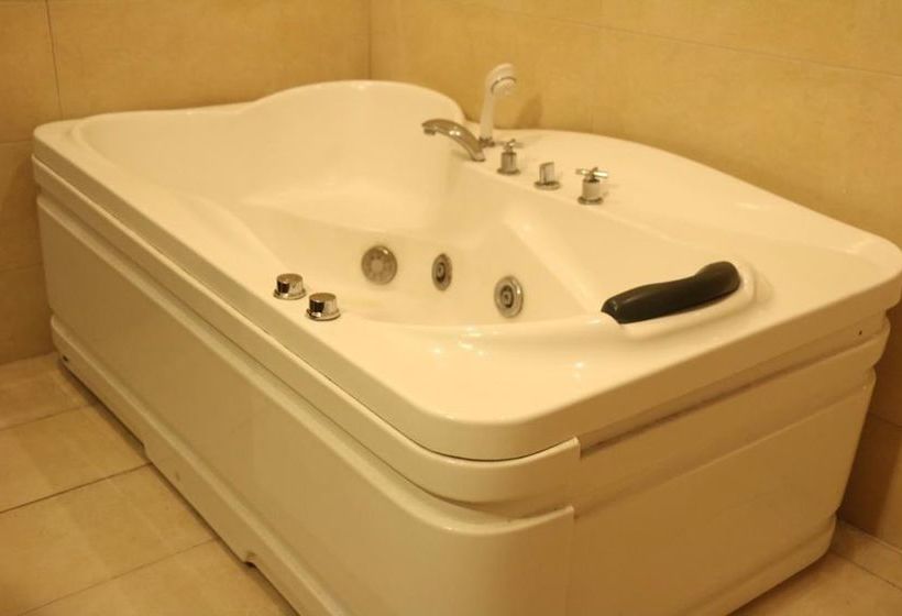 هتل Garvaish Luxury