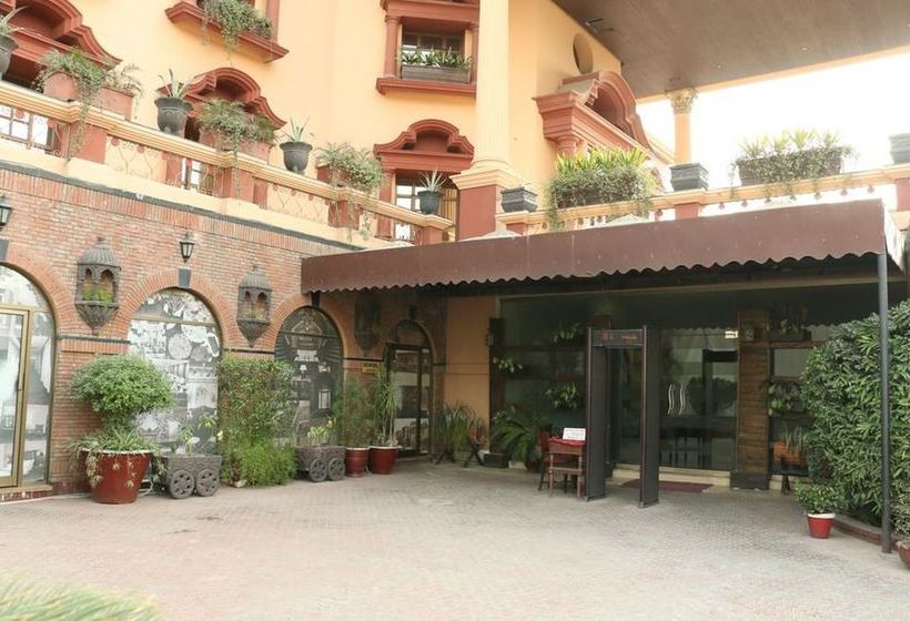 هتل Garvaish Luxury