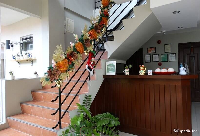 هتل Harbour Gardens Tourist Inn