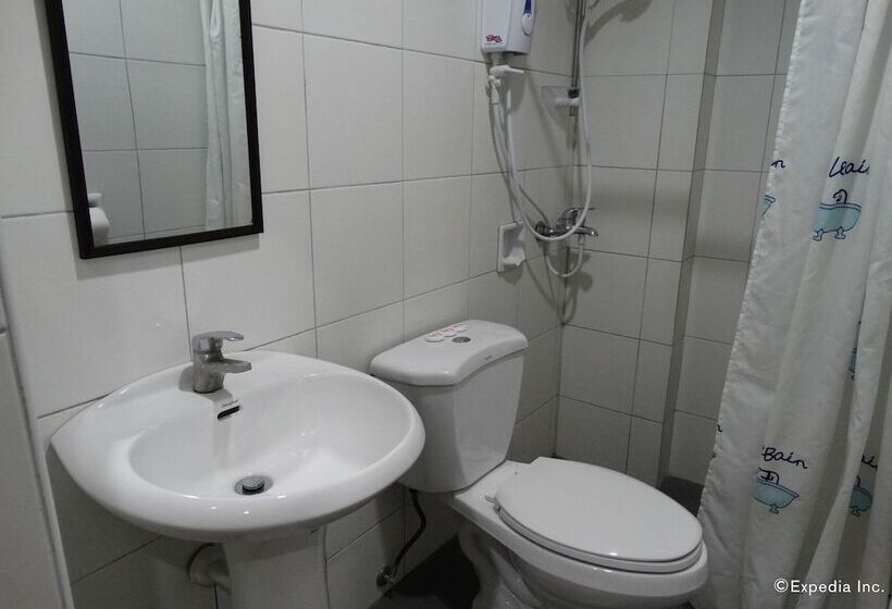 هتل Harbour Gardens Tourist Inn