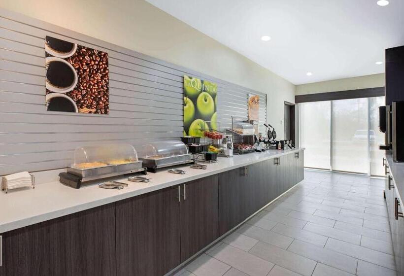 酒店 La Quinta By Wyndham Lake Charles Westlake