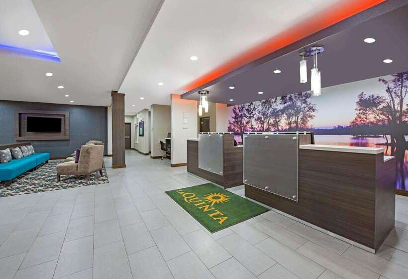 酒店 La Quinta By Wyndham Lake Charles Westlake