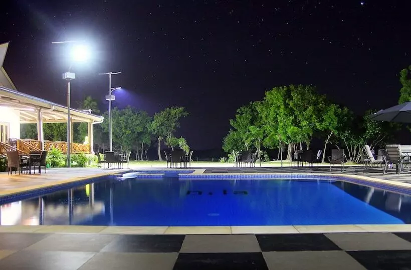 Hotelli Nila Beach Resort