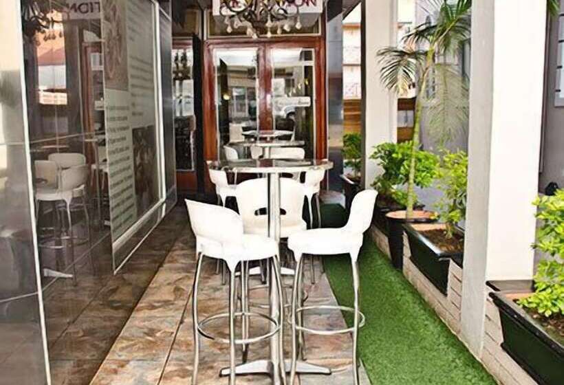 בית מלון כפרי The Inn By Ilawu