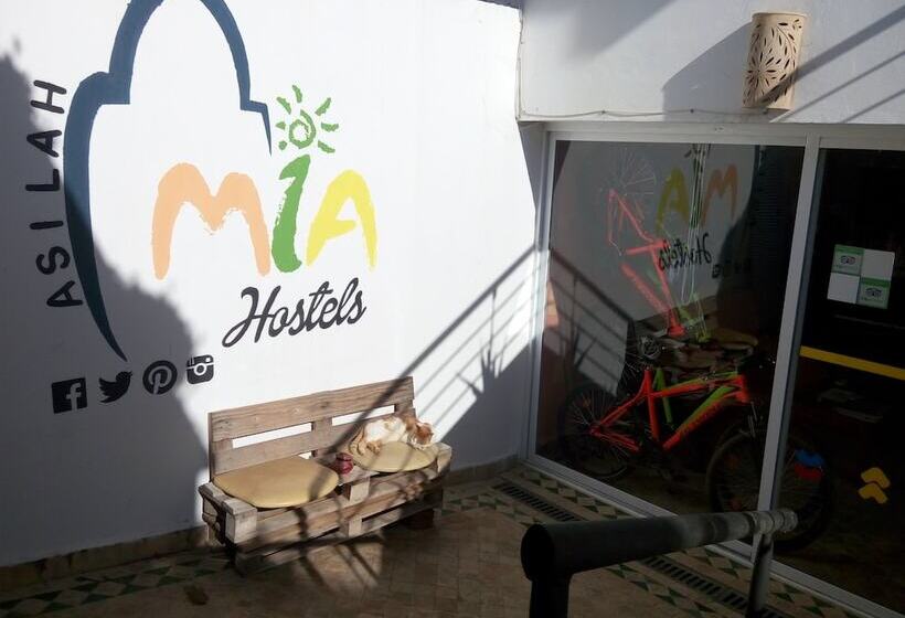 Mia Hostels
