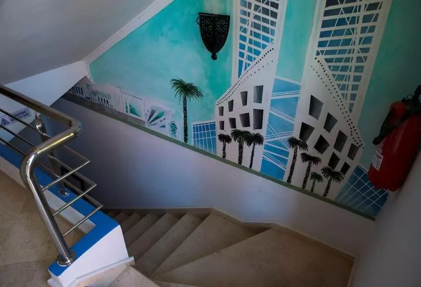 Mia Hostels
