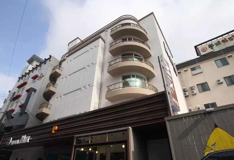 Mix Motel Jeonju