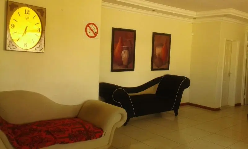 پانسیون Comfort Palace Guest House Francistown
