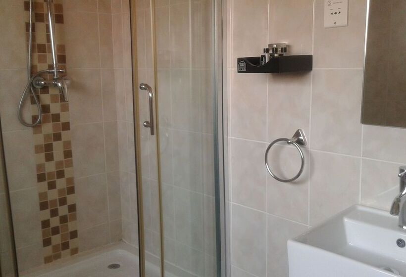 پانسیون Comfort Palace Guest House Francistown