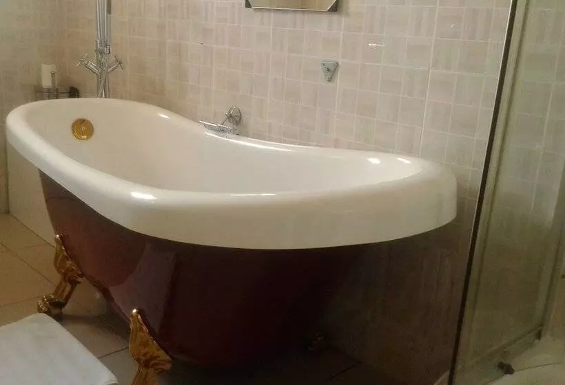 پانسیون Comfort Palace Guest House Francistown