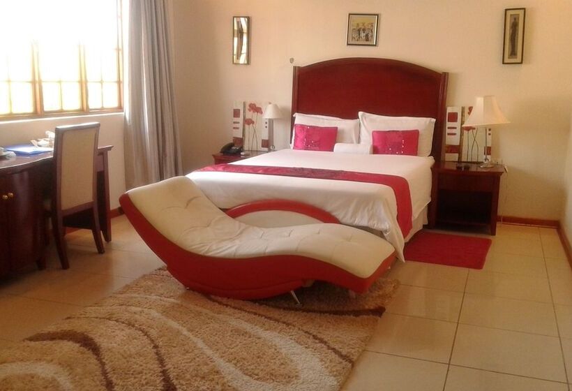 پانسیون Comfort Palace Guest House Francistown