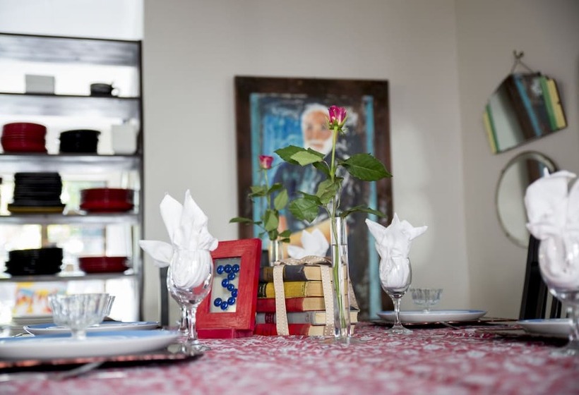 بنسيون Ons Dorpshuis Guest House