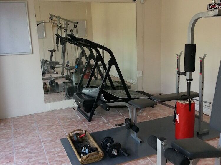 بنسيون Ons Dorpshuis Guest House