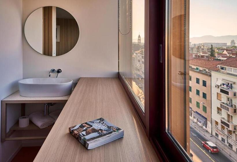 پانسیون Tower Rooms