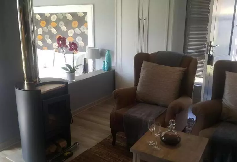 Majatalo Upper House Guesthouse