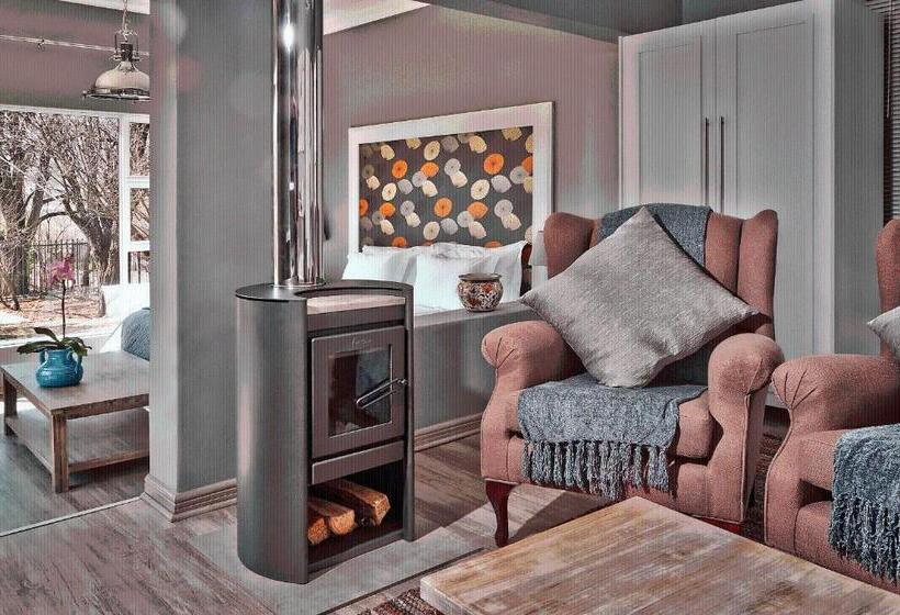 Пансион Upper House Guesthouse