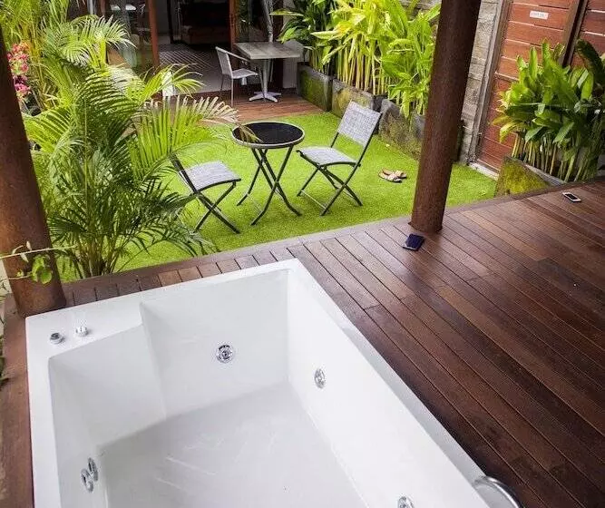 Puri Sabina Bed & Breakfast