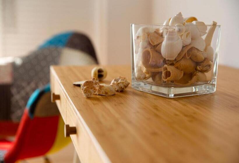 Seabreeze City Center Flat By Trulycyprus