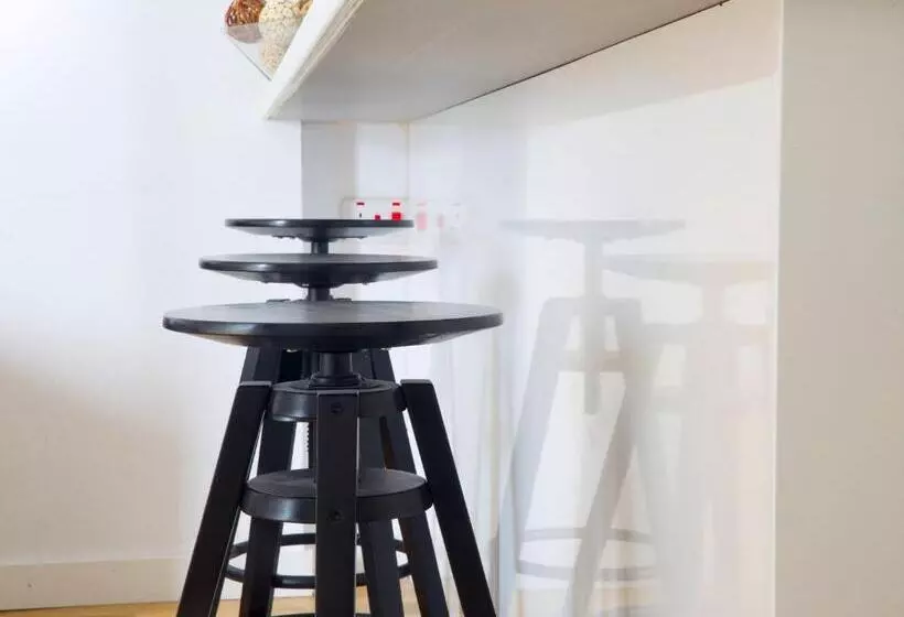 Seabreeze City Center Flat By Trulycyprus