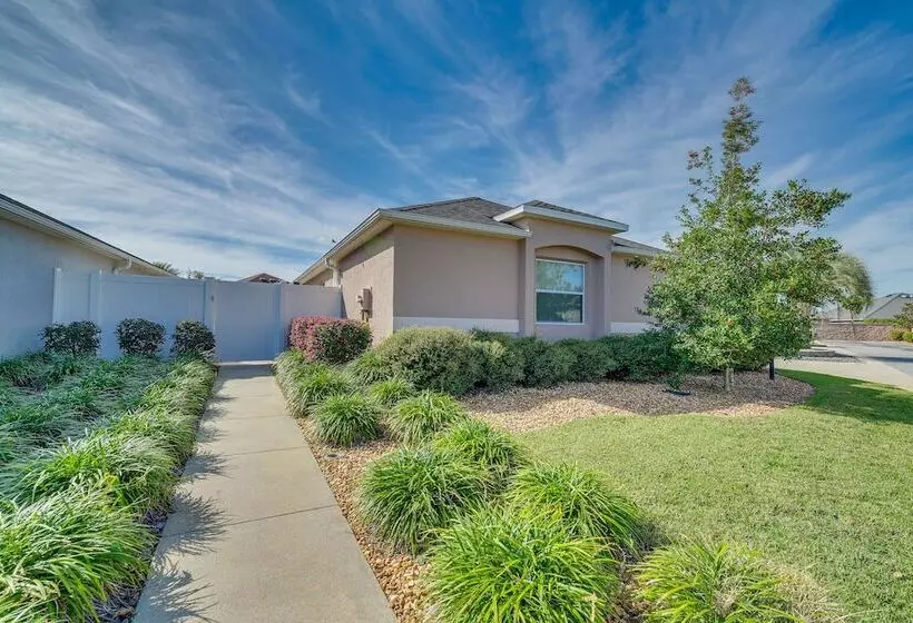 Screened Lanai & Grill: Home In The Villages