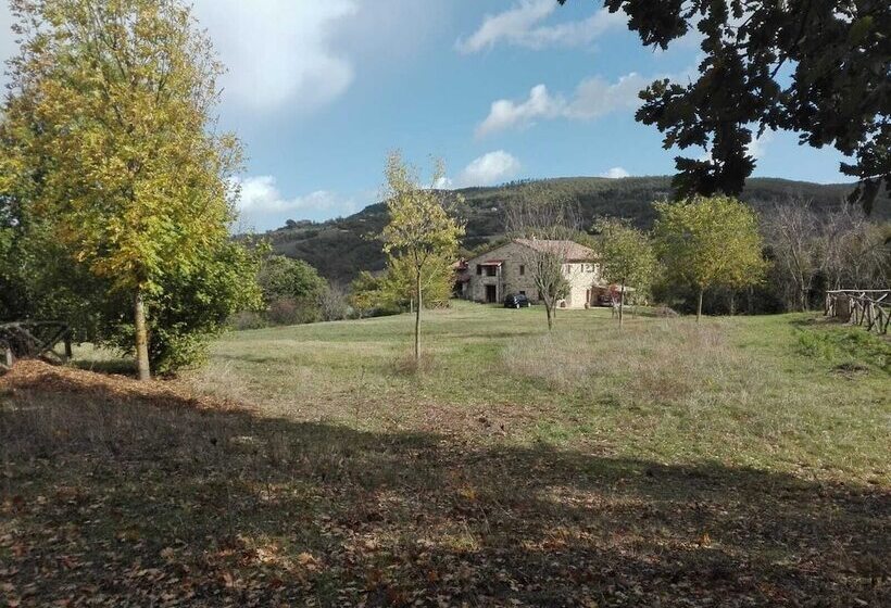 ベッドアンドブレックファースト Casale Ormano