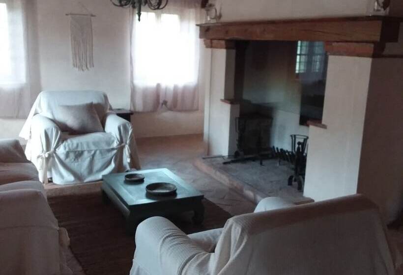 ベッドアンドブレックファースト Casale Ormano