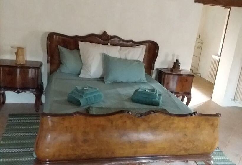 ベッドアンドブレックファースト Casale Ormano