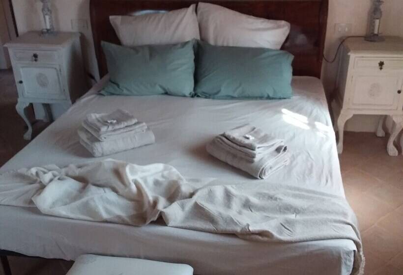 ベッドアンドブレックファースト Casale Ormano