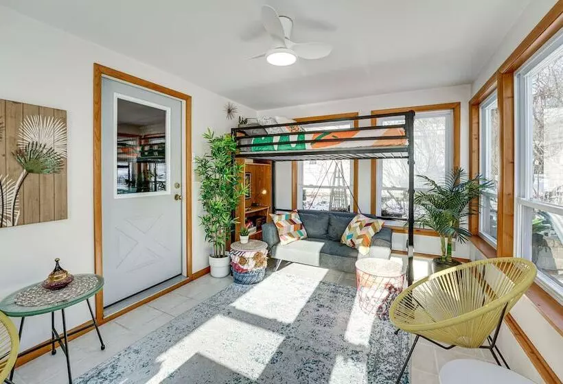 Bitely Cottage Rental: Fire Pit & Beach!