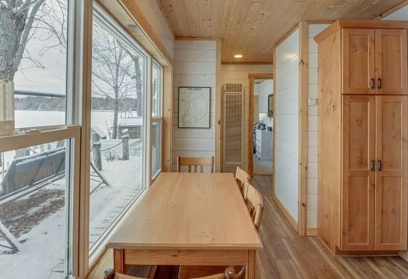 Lake Hubert Cabin W/ Private Deck + Boat Dock