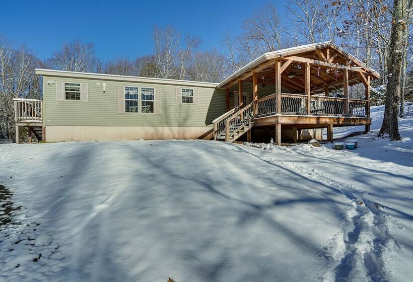 Cozy Home W/ Playground: Near Hunter Ski Resort!