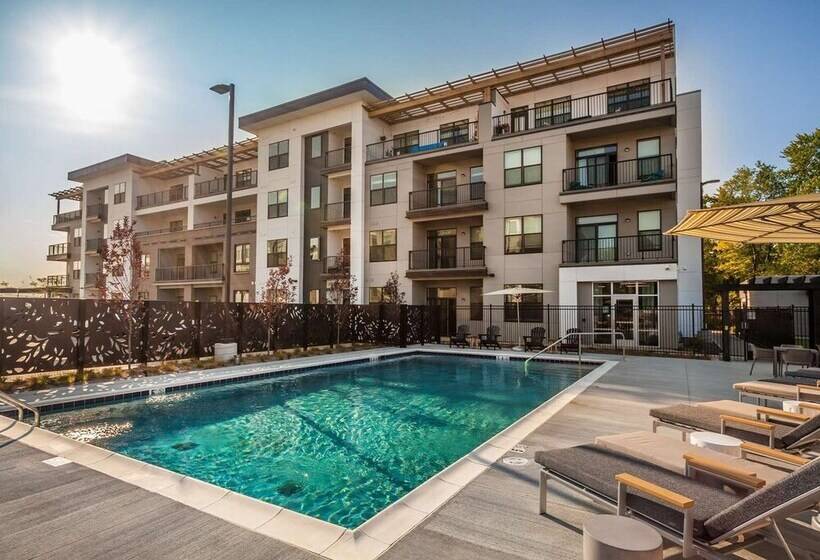 Cozysuites Stunning 4br Near Wholefoods