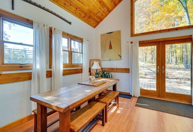 Delaware Wooded River Retreat W/ Views & More