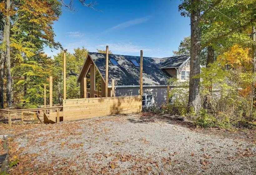 Delaware  Wooded River Retreat  W/ Views & More
