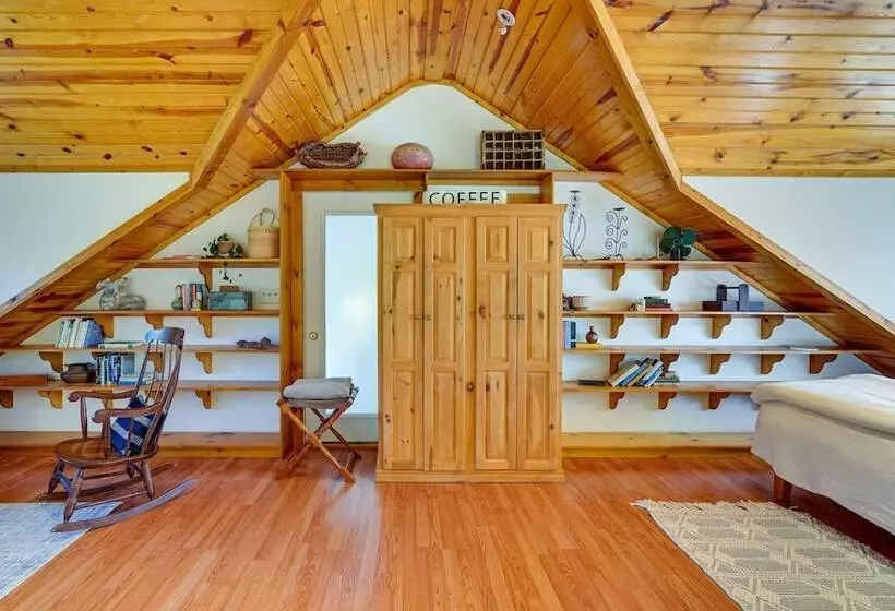 Delaware  Wooded River Retreat  W/ Views & More