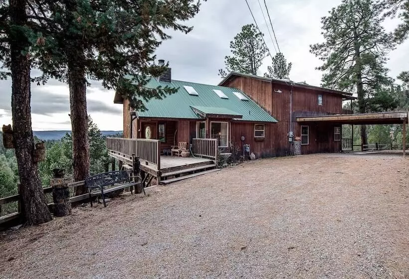 Enchanted Oak Cabin