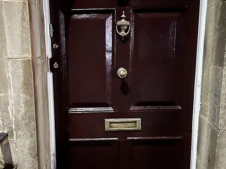 בית מלון כפרי Central Bath Georgian Rooms