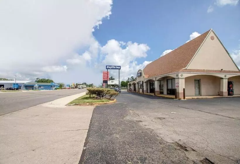 Hotelli O Daylight Inn Elkhart I-90, In