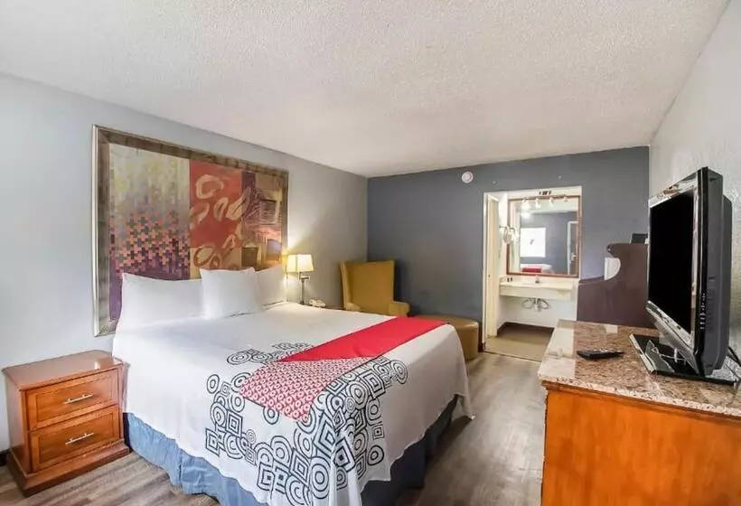 Hotelli O Daylight Inn Elkhart I-90, In