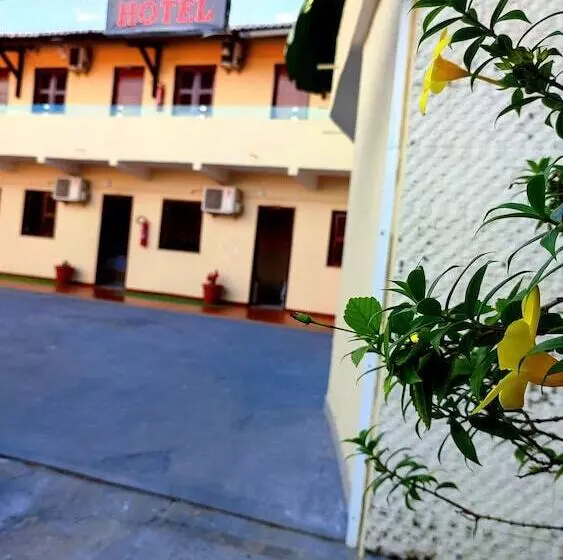 ホテル Pinto Martins