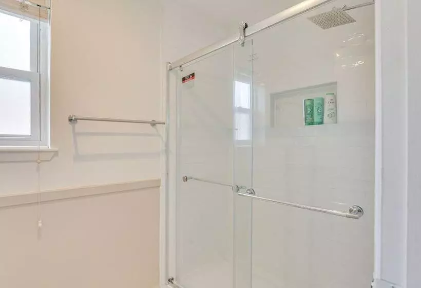 Houston Home W/ Screened Porch, Near Sugar Land!